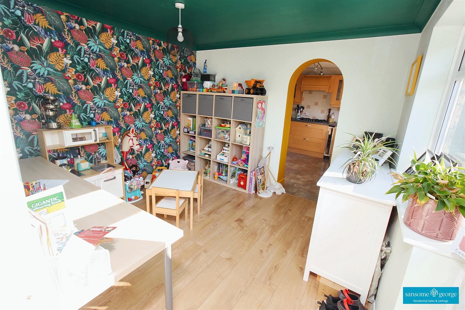 Cranmer Close, Tilehurst, Reading